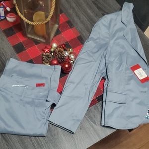 Hugo boss womens blazer and matching pants brand new tags still on size 6